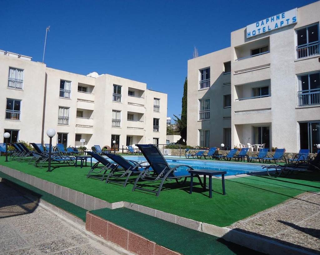 Daphne Hotel Apartments (Adults Only) Paphos Exterior foto