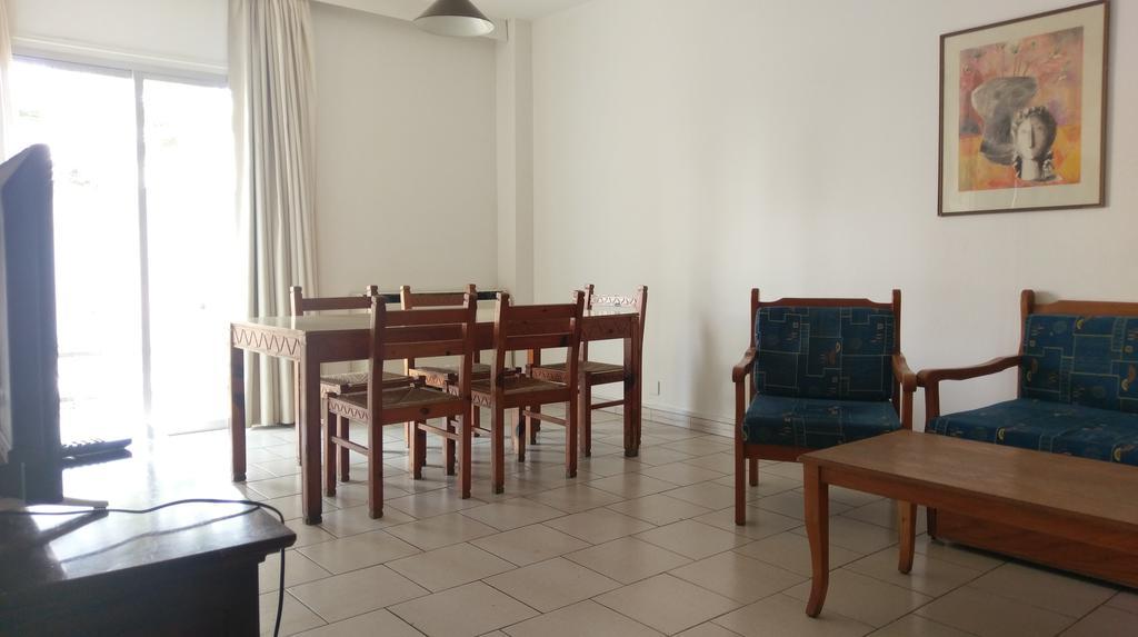 Daphne Hotel Apartments (Adults Only) Paphos Exterior foto